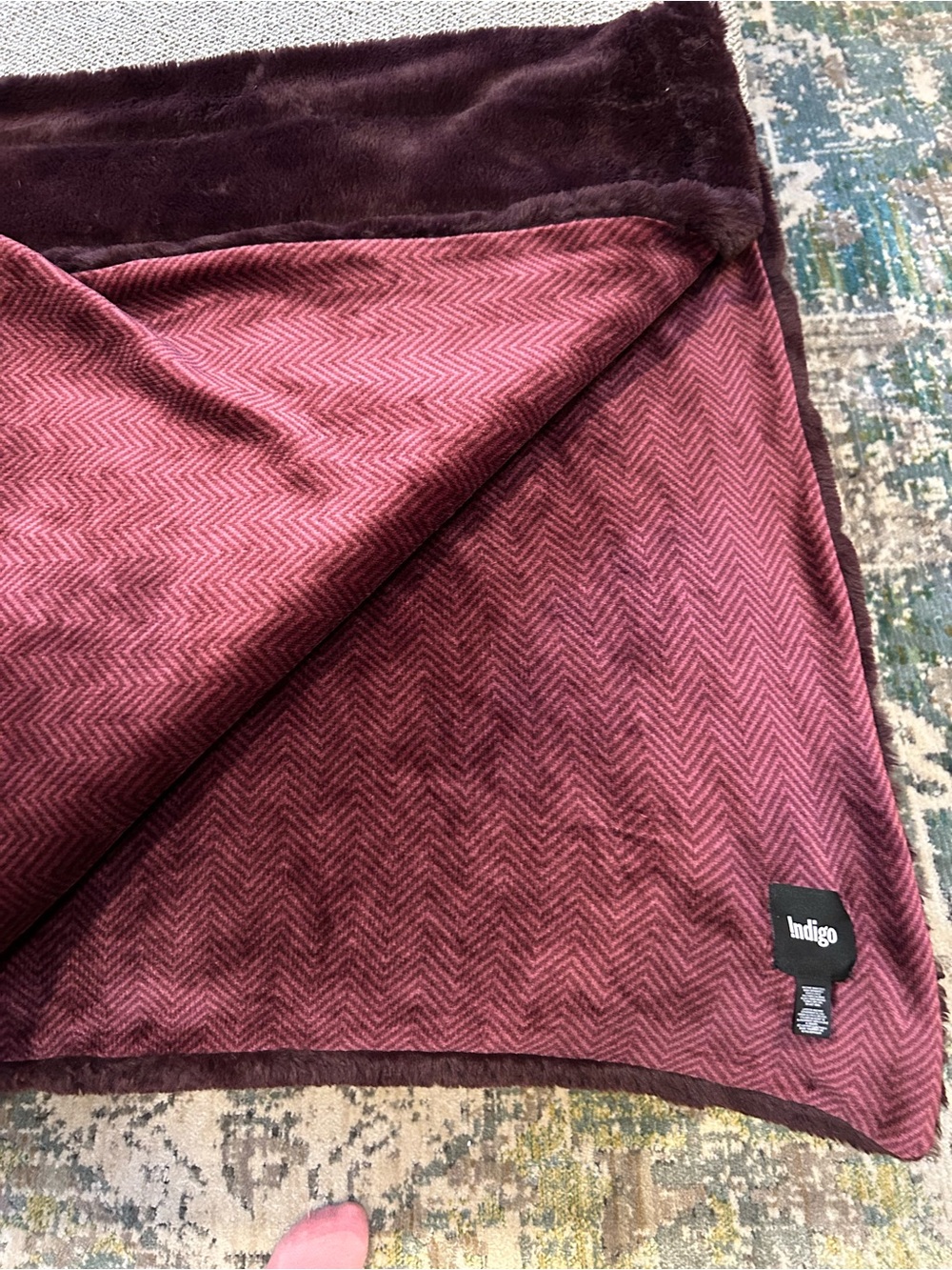 Indigo Men's Reversible Plush Scarf in Burgundy and Plum